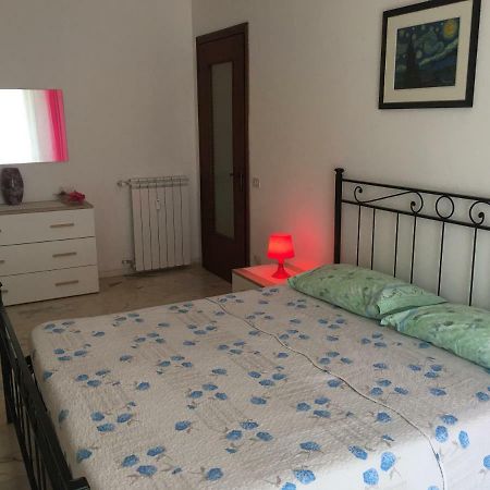 Casa Elena Appartement Albisola Superiore Buitenkant foto