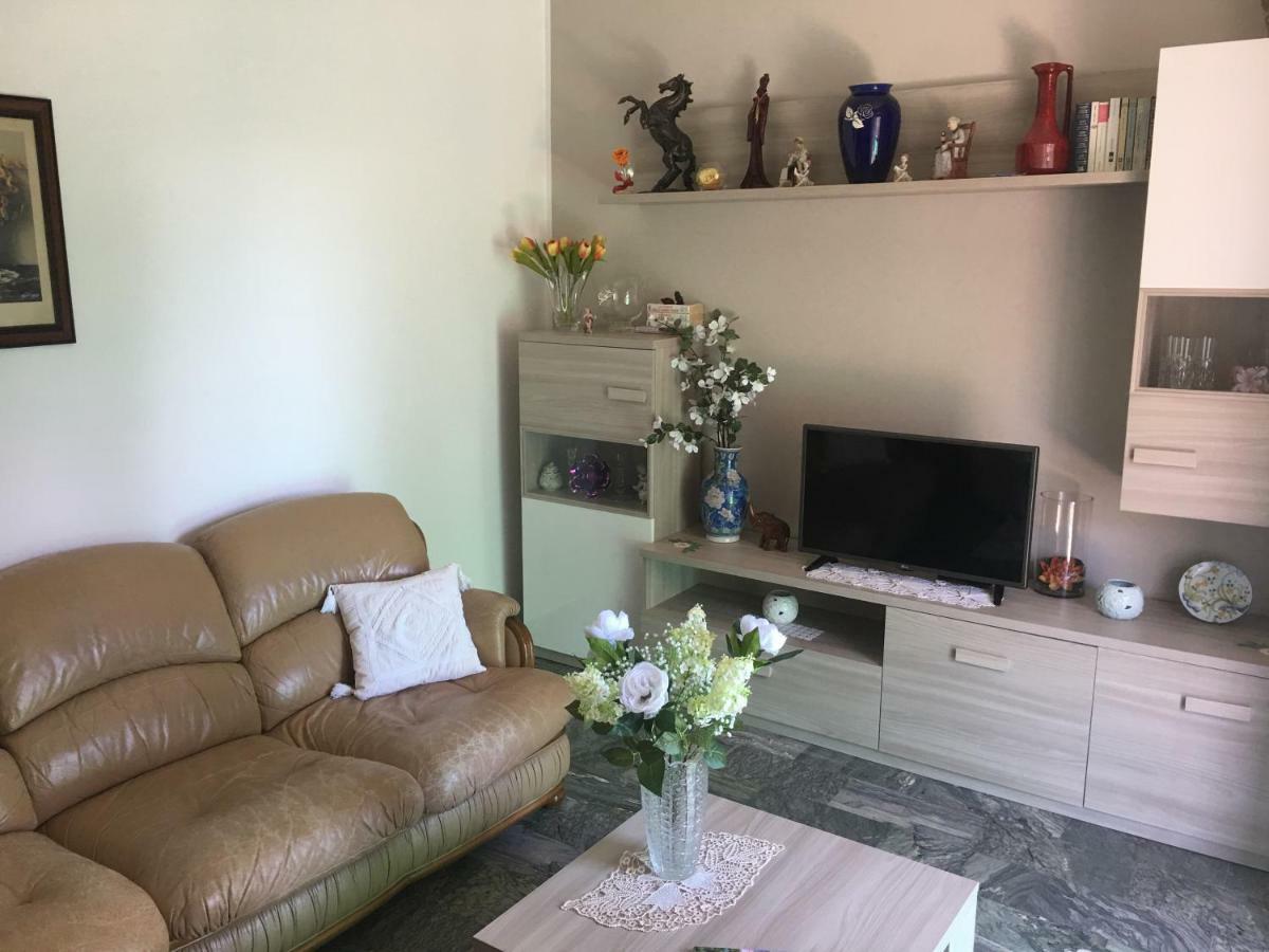 Casa Elena Appartement Albisola Superiore Buitenkant foto