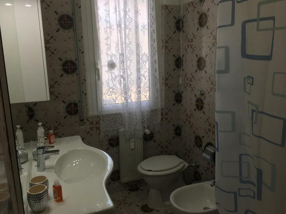 Casa Elena Appartement Albisola Superiore Buitenkant foto